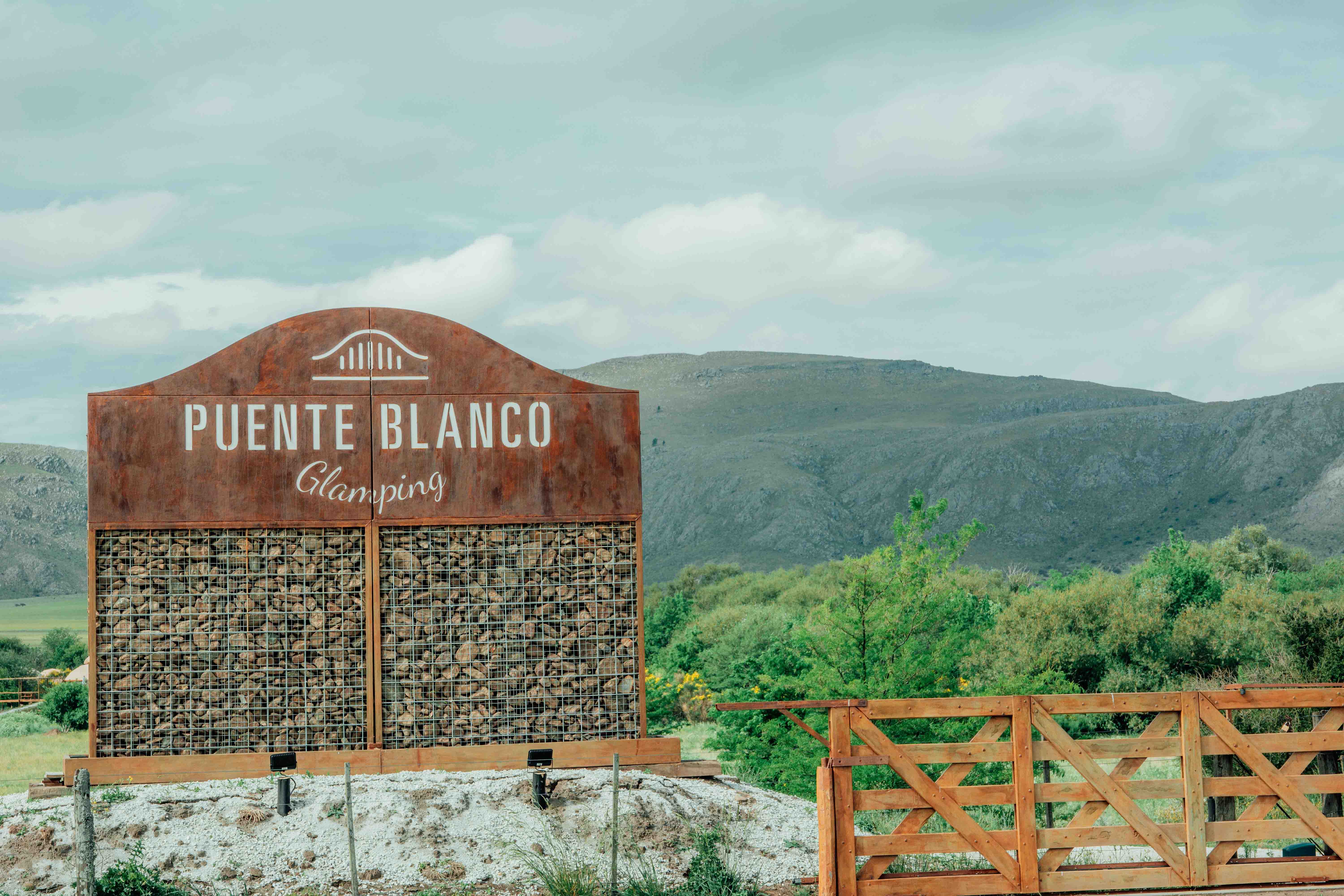 PUENTE BLANCO GLAMPING