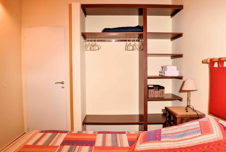 img/inmuebles/naranja_mueblo_dormitorio-0.jpg